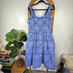 Ivanka Trump Blue Floral Midi Dress sz 10